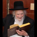 Rabbi-Shmuel-Auerbach-in-2013